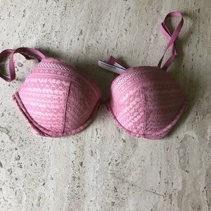 Pink Victoria’s Secret Lace Pattern Bra 36DD